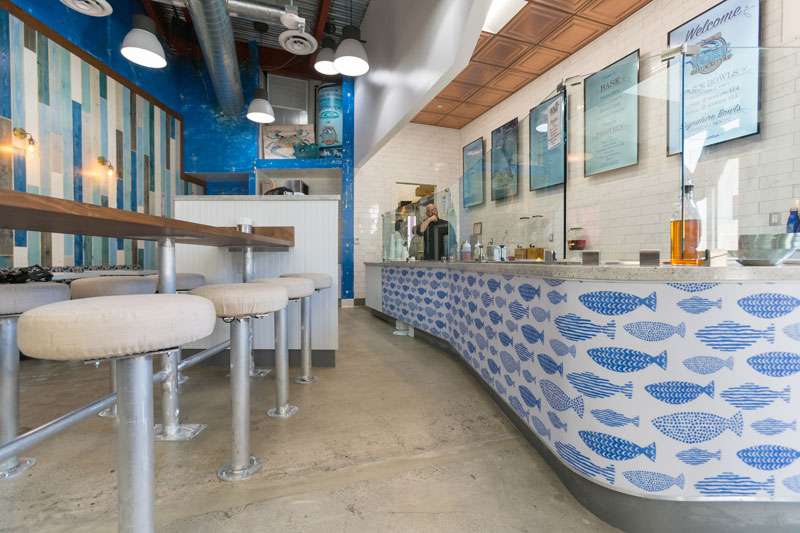 grubbys-poke-interior